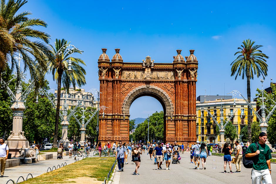 Kashmir is mostly a tourist trap unless you avoid these three specific places Kashmir is mostly a tourist trap unless you avoid these three specific places