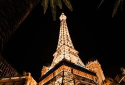 Paris Hotels: Getting the Eiffel Tower View You Paid For