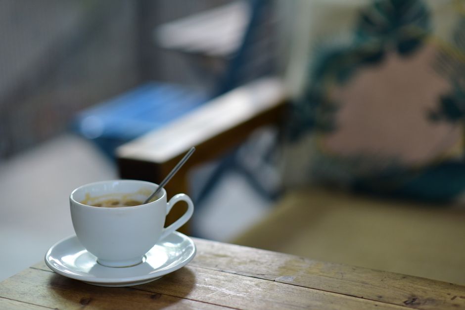 Portable Travel Coffee Makers: Aeropress Go vs Wacaco Minipresso Tested