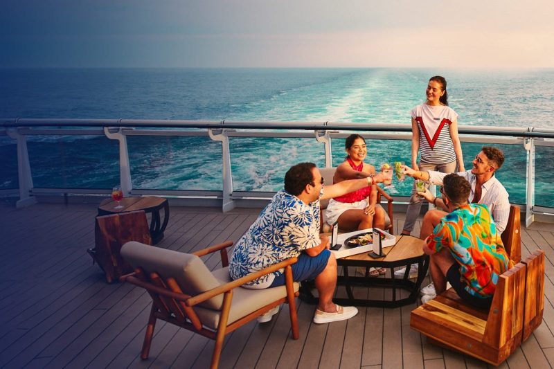 A Cruise Wardrobe Plan That Works From Deck To Dinner