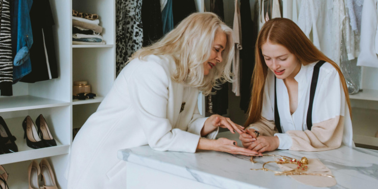 The Power of Choosing Jewelry – And The Messages It Can Send